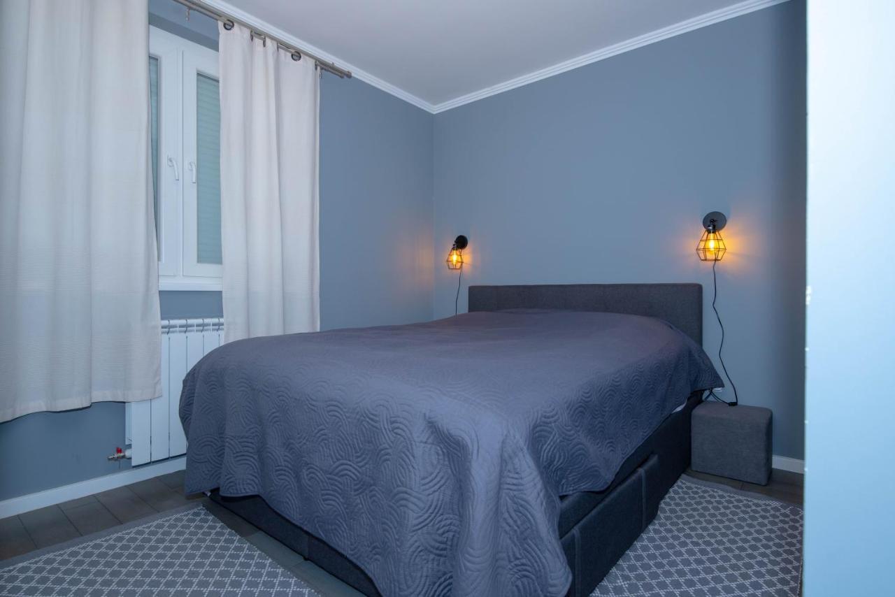 Athena Apartman Lukavica Esterno foto